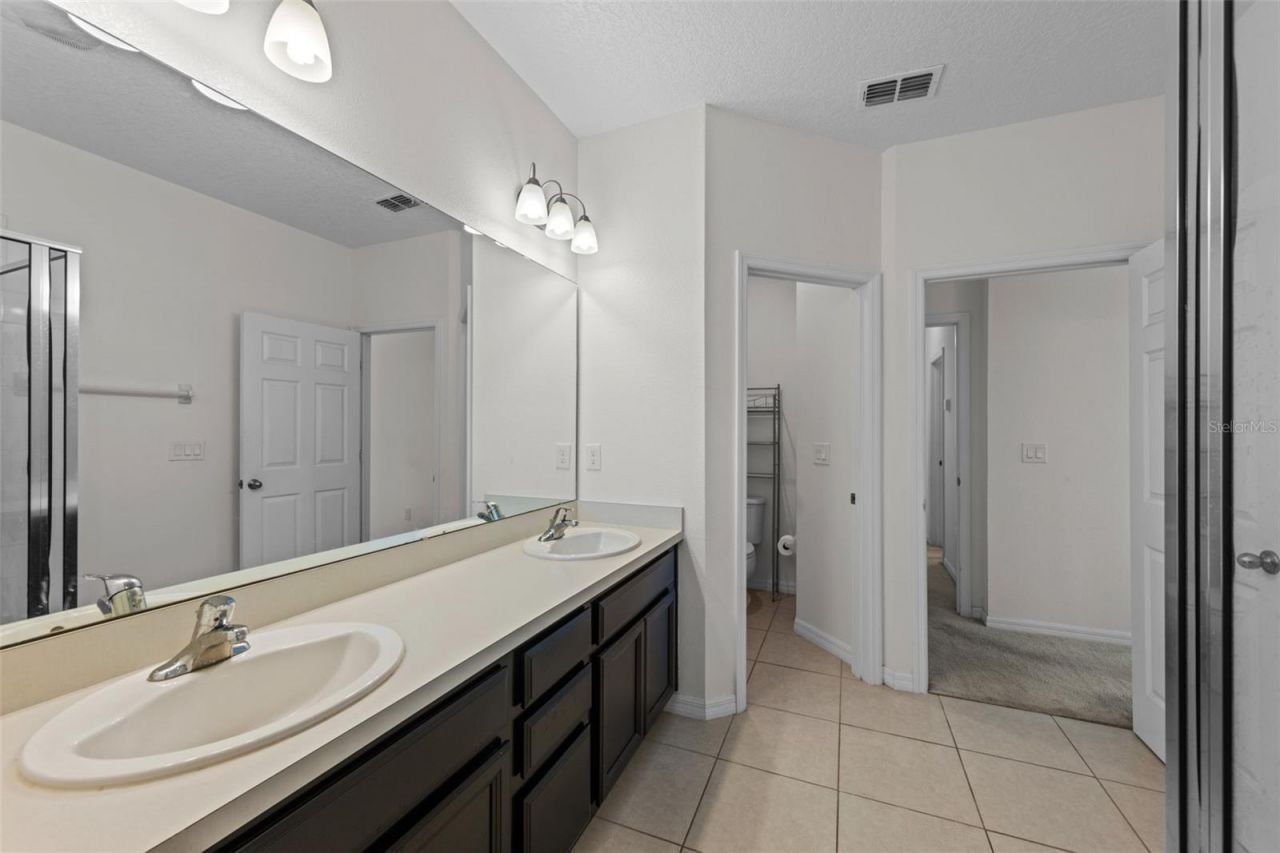 978 E 10th Street, Apopka, FL 32703 Photo