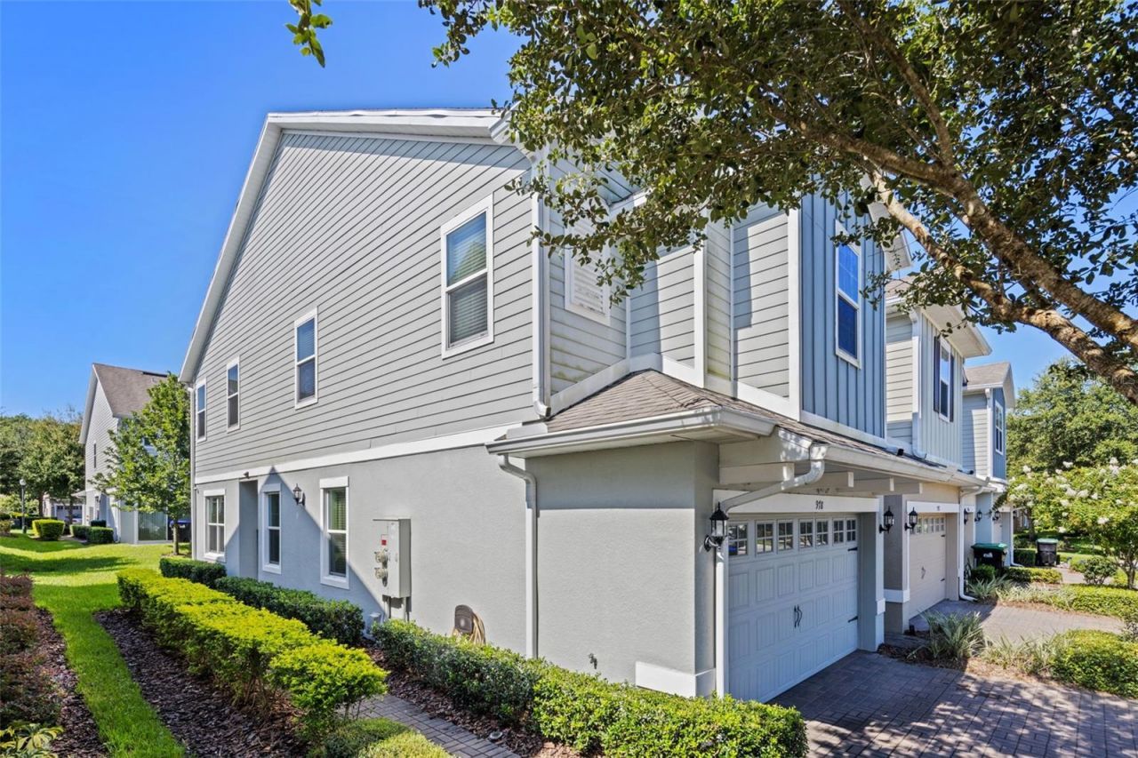 978 E 10th Street, Apopka, FL 32703 Photo