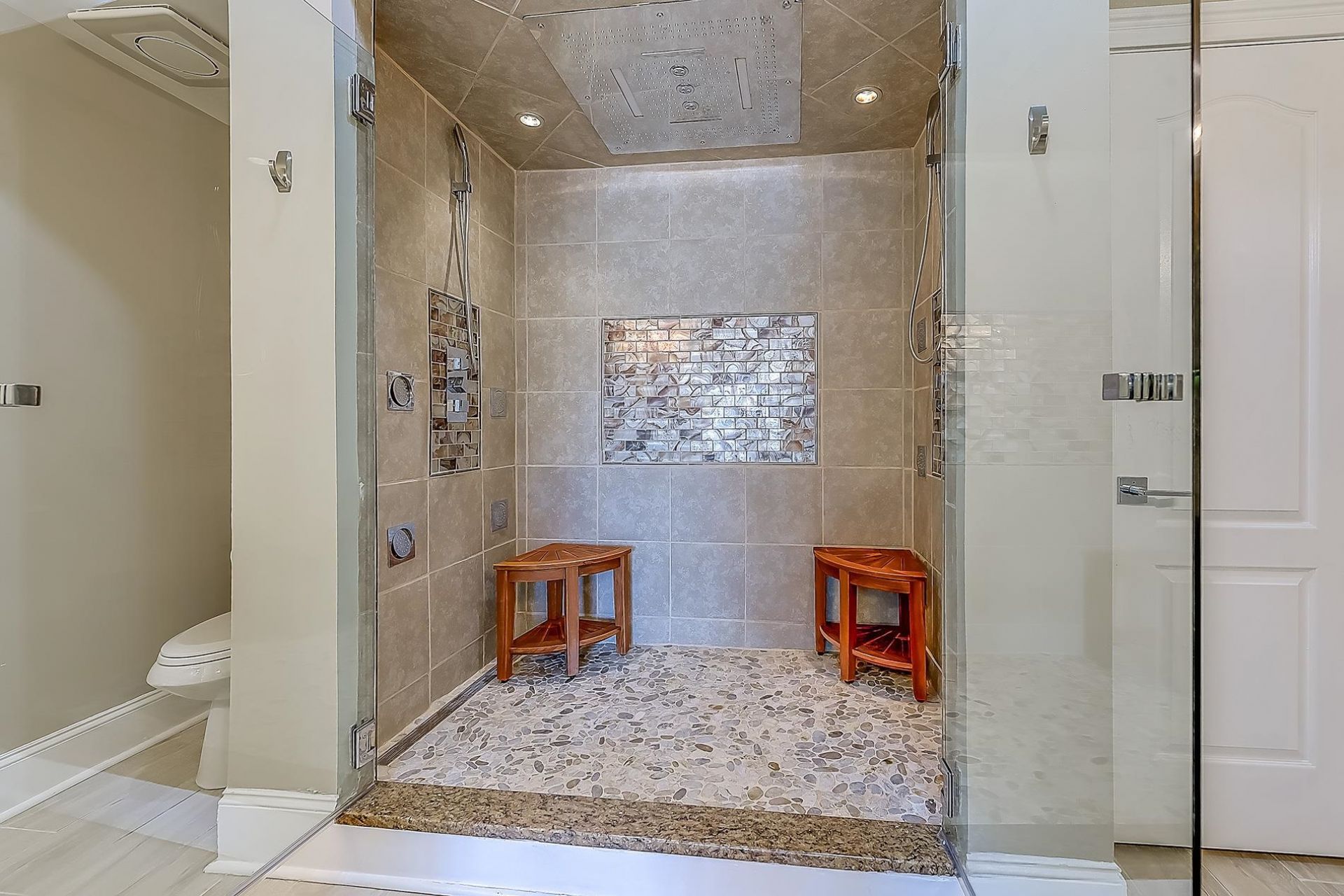 2180 Waterview Dr.  Photo 17