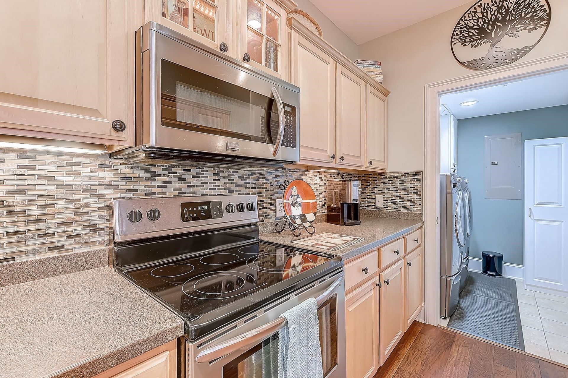 2180 Waterview Dr.  Photo 9