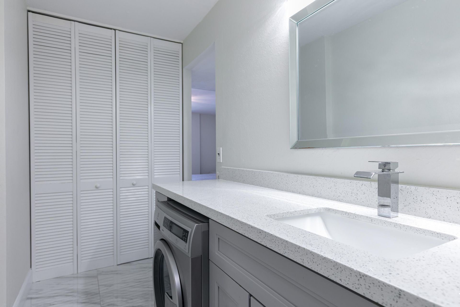1147 Hillsboro Mile Hillsboro Mile, Unit 803, Hillsboro Beach, FL 33062 Photo