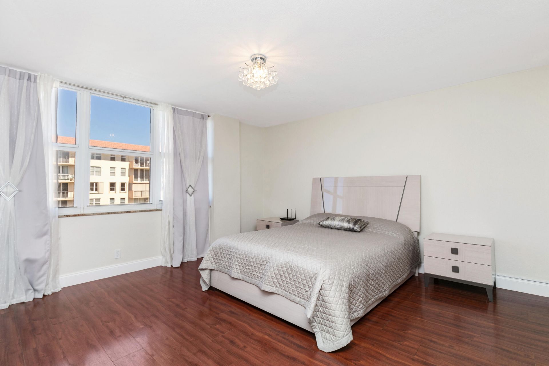1147 Hillsboro Mile Hillsboro Mile, Unit 803, Hillsboro Beach, FL 33062 Photo