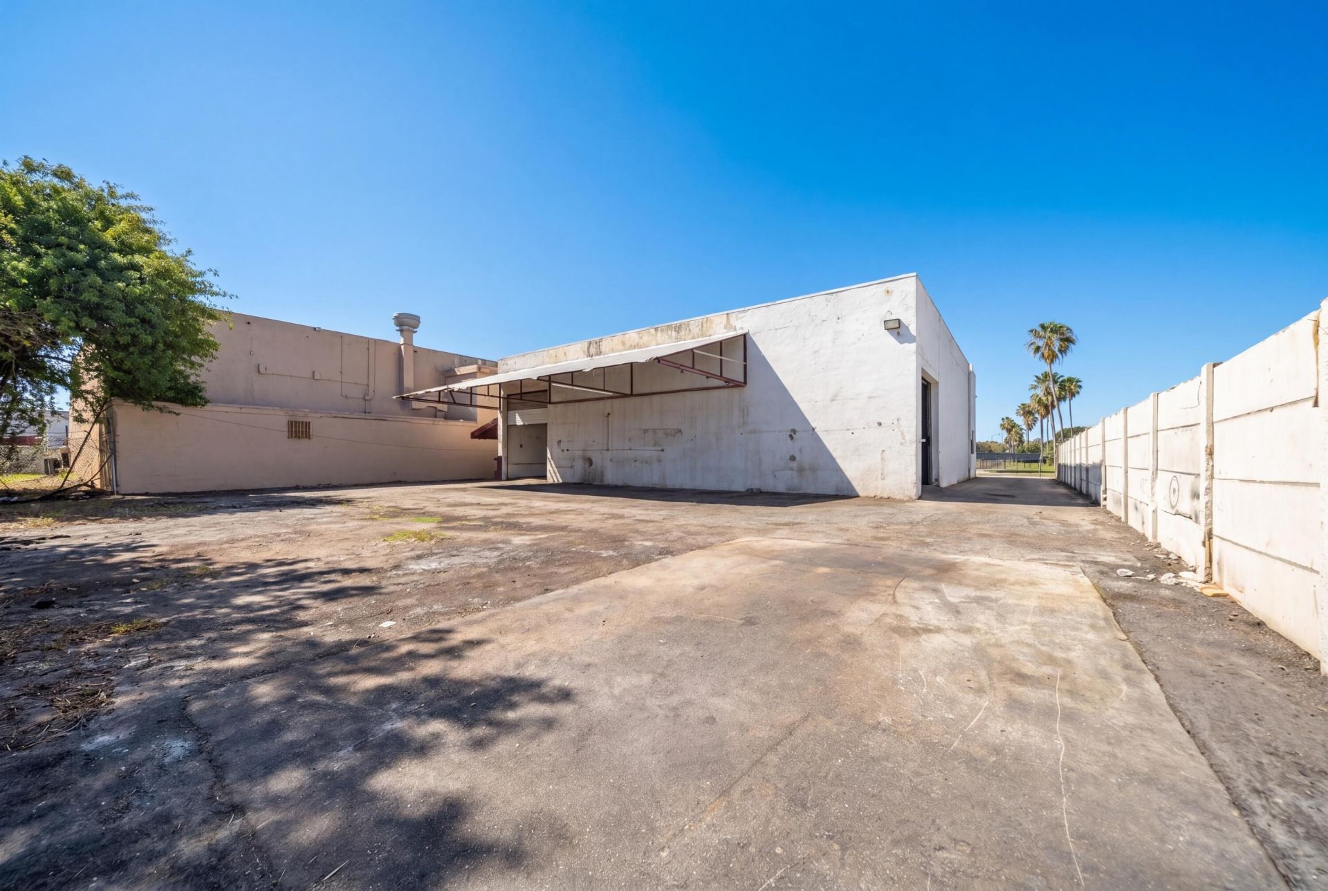 8015 NW 98th Street, Hialeah Gardens, FL 33016 Photo