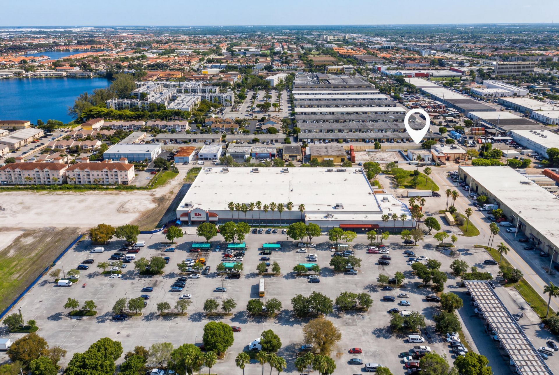 8015 NW 98th Street, Hialeah Gardens, FL 33016 Photo