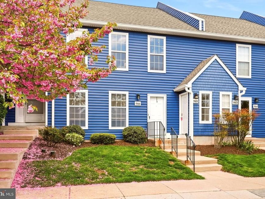 965 Roundhouse Court, West Chester, PA 19380 Main Photo