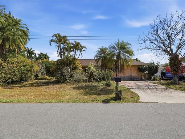 2204 Channel WAY , NORTH FORT MYERS, FL 33917