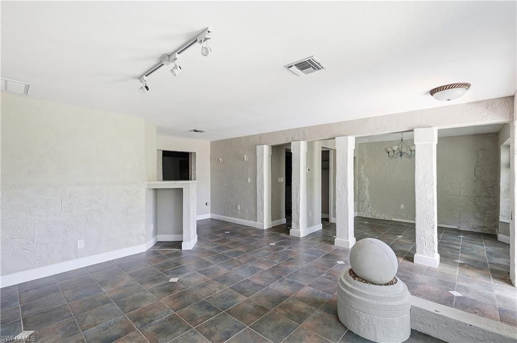 2204 Channel Way, North Fort Myers, FL 33917 Photo