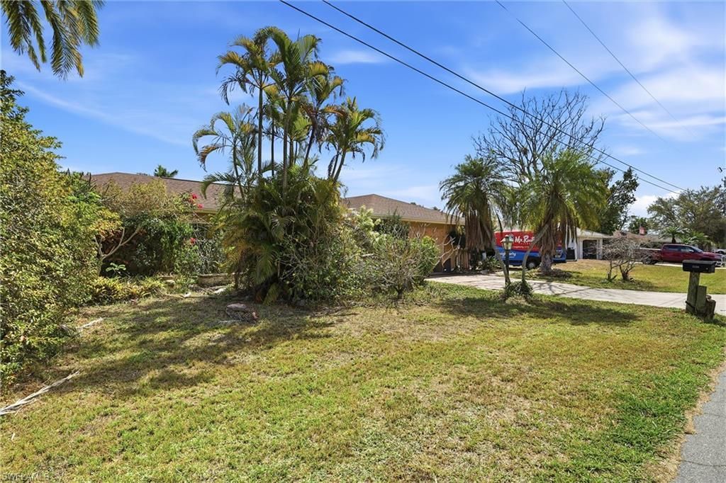 2204 Channel Way, North Fort Myers, FL 33917 Photo