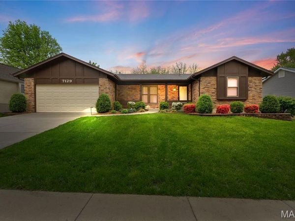7129 Tall Oak Drive , St Louis, MO 63129