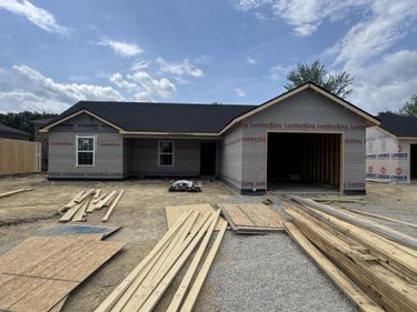 112 Bow Bridge Drive, Berea, KY 40403