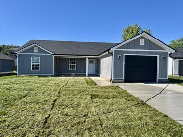 112 Bow Bridge Drive, Berea, KY 40403