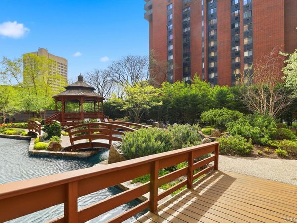 4 Martine Avenue, Unit 107, White Plains, NY 10606