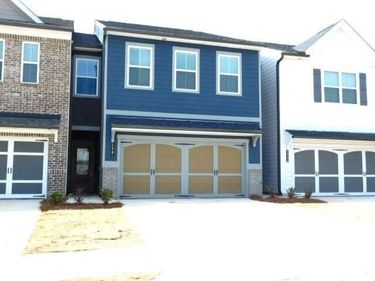 5361 Melbourne Lane , Flowery Branch, GA 30542