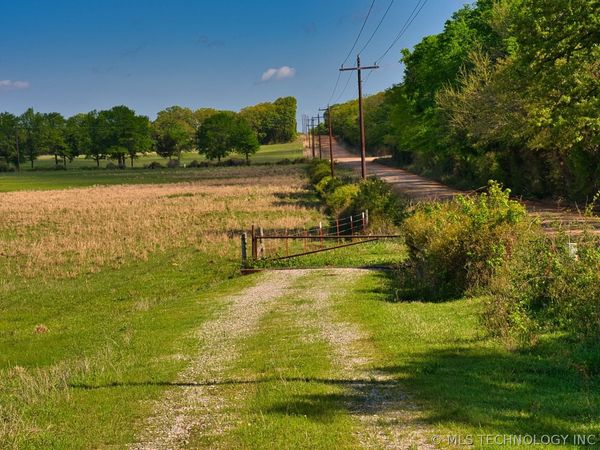 W Boggy Depot, Atoka, OK 74525