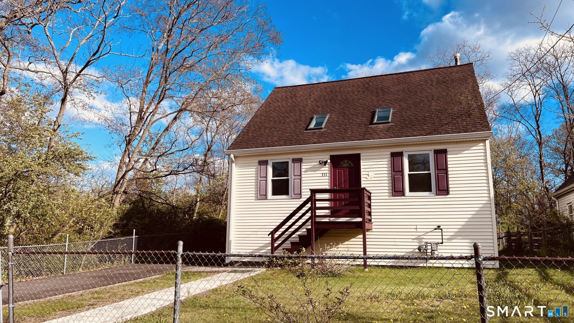 311 Alba, Bridgeport, CT 06606 Main Photo