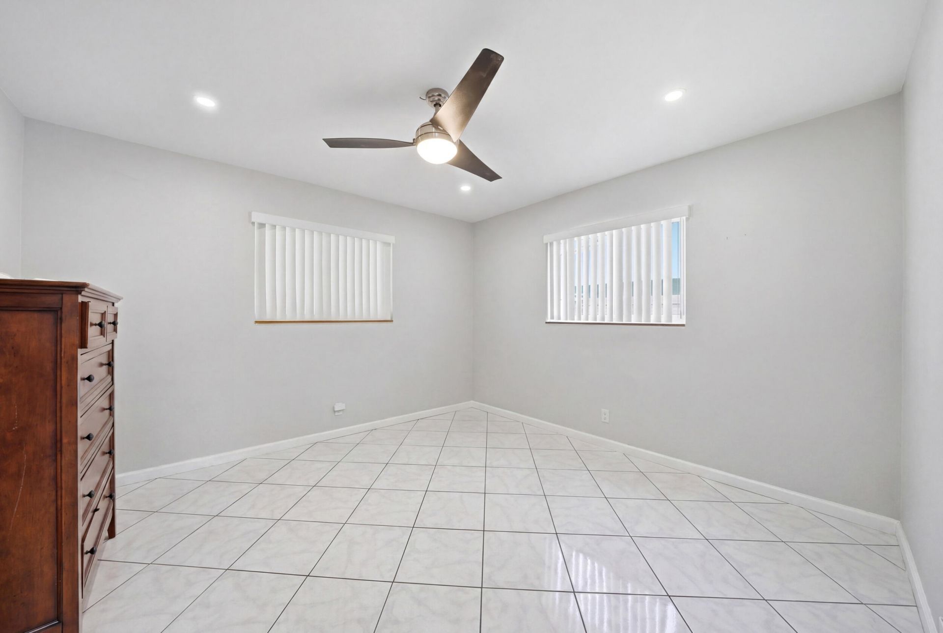 6410 Harding Street, Hollywood, FL 33024 Photo