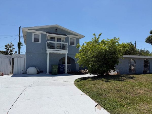 2926 W SAINT JOHN STREET , TAMPA, FL 33607