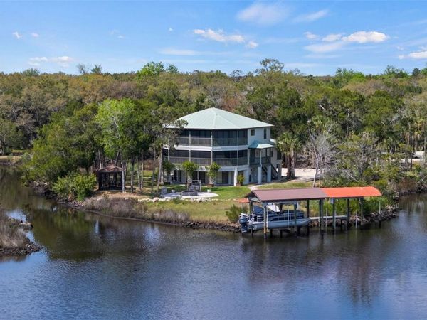 6730 S BEAGLE DRIVE , HOMOSASSA, FL 34448