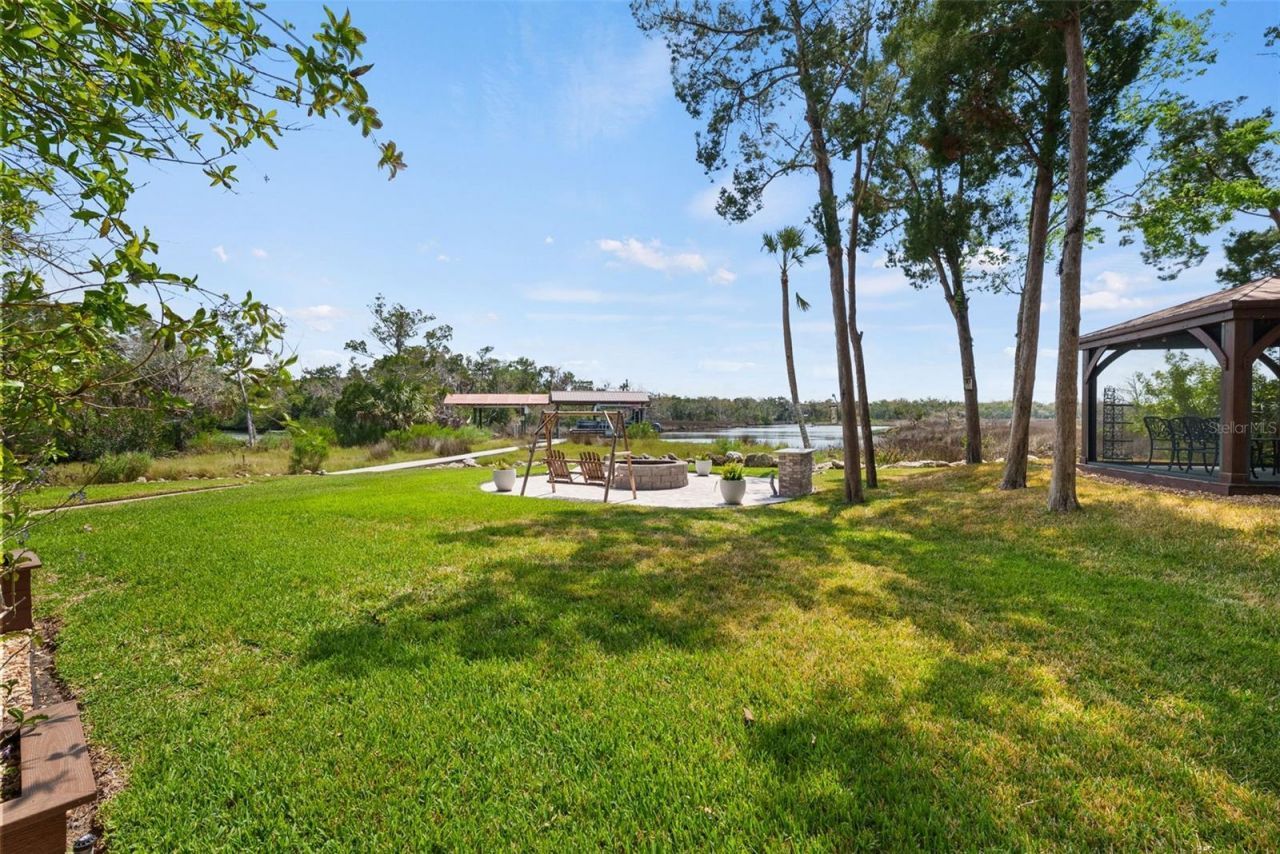 6730 S Beagle Drive, Homosassa, FL 34448 Photo