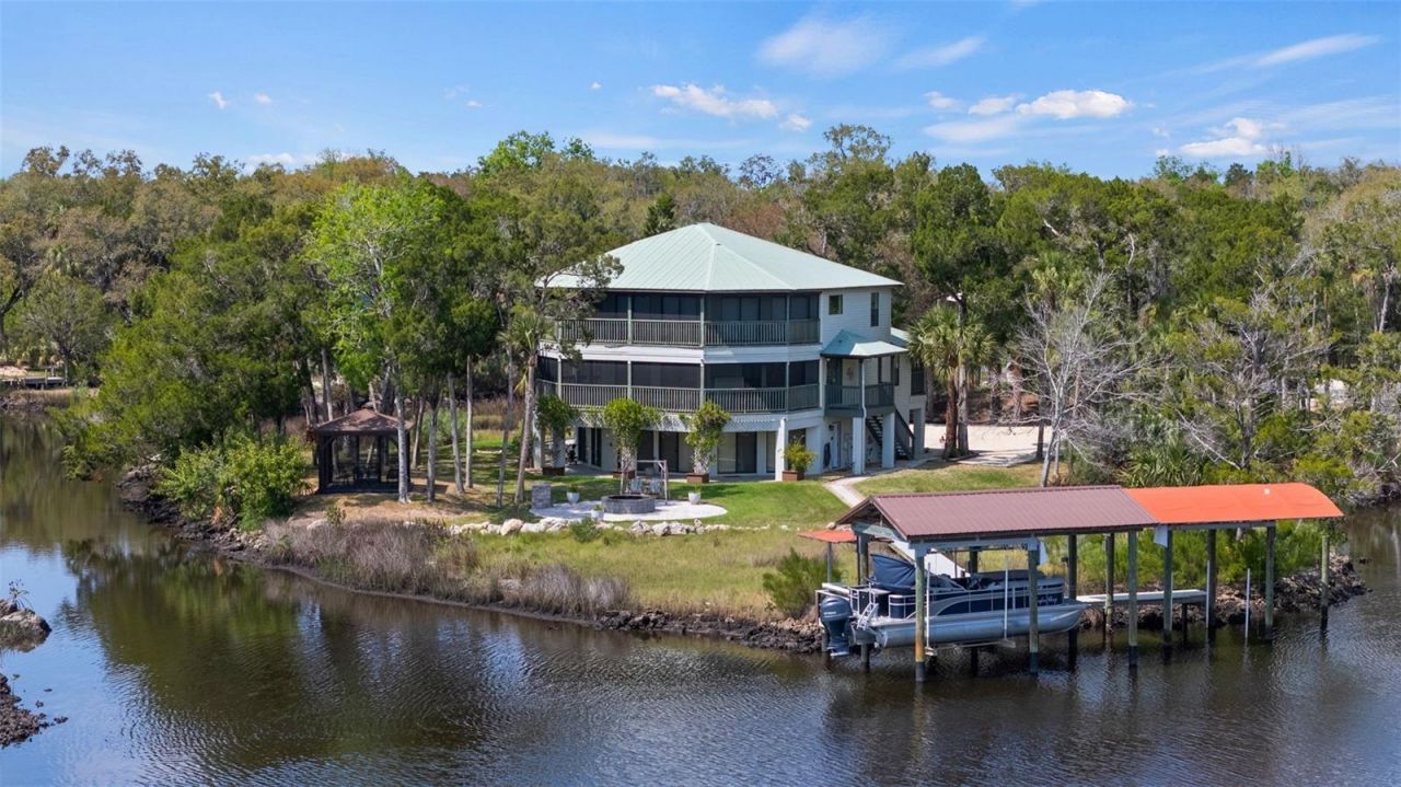 6730 S Beagle Drive, Homosassa, FL 34448 Photo