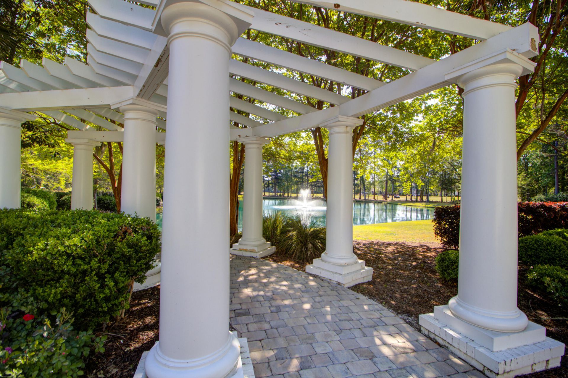 252 Silver Cypress Circle Photo 112