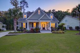 252 Silver Cypress Circle photo 4