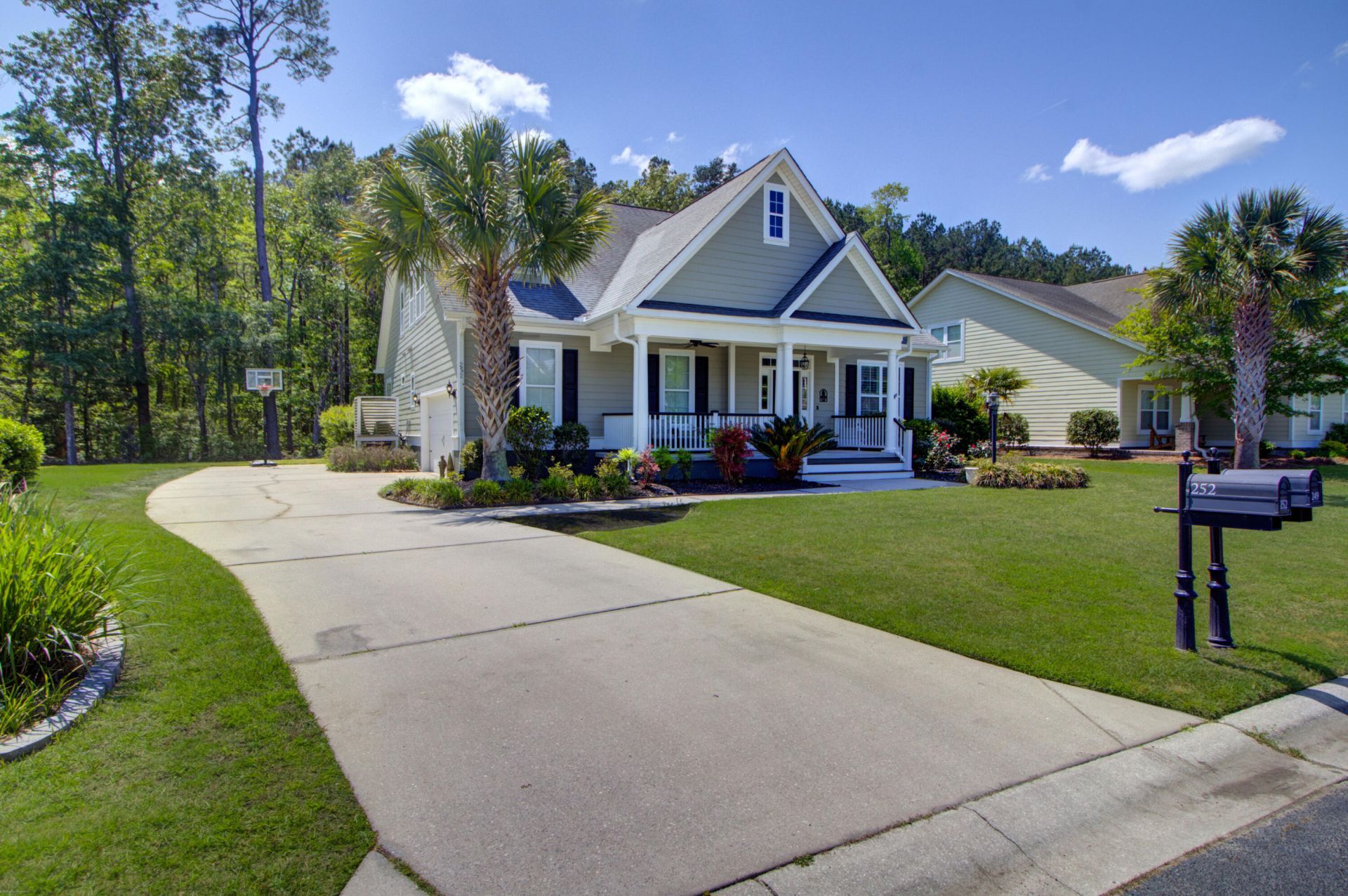252 Silver Cypress Circle Photo 4