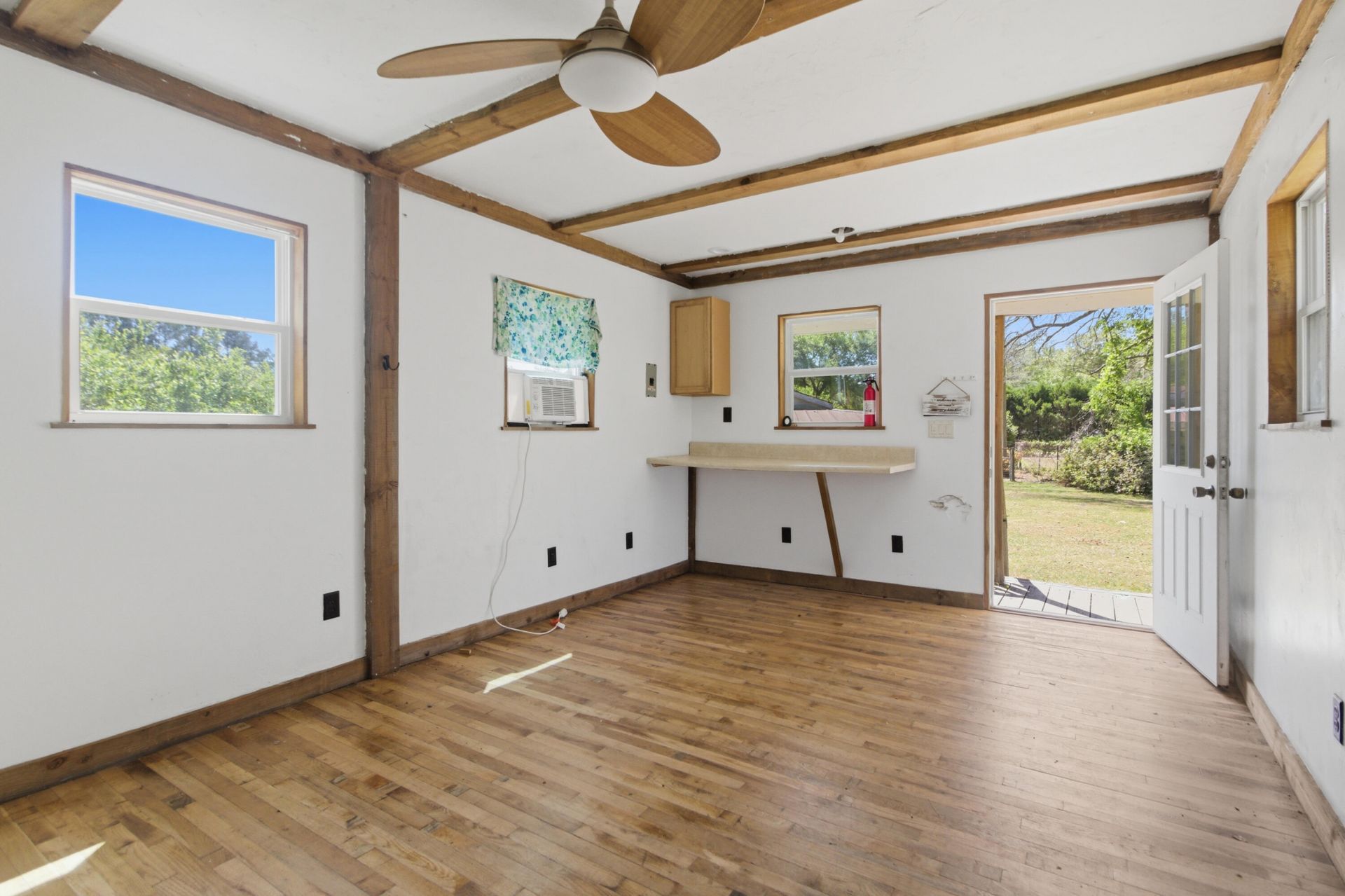 9760 Randall Road Photo 80