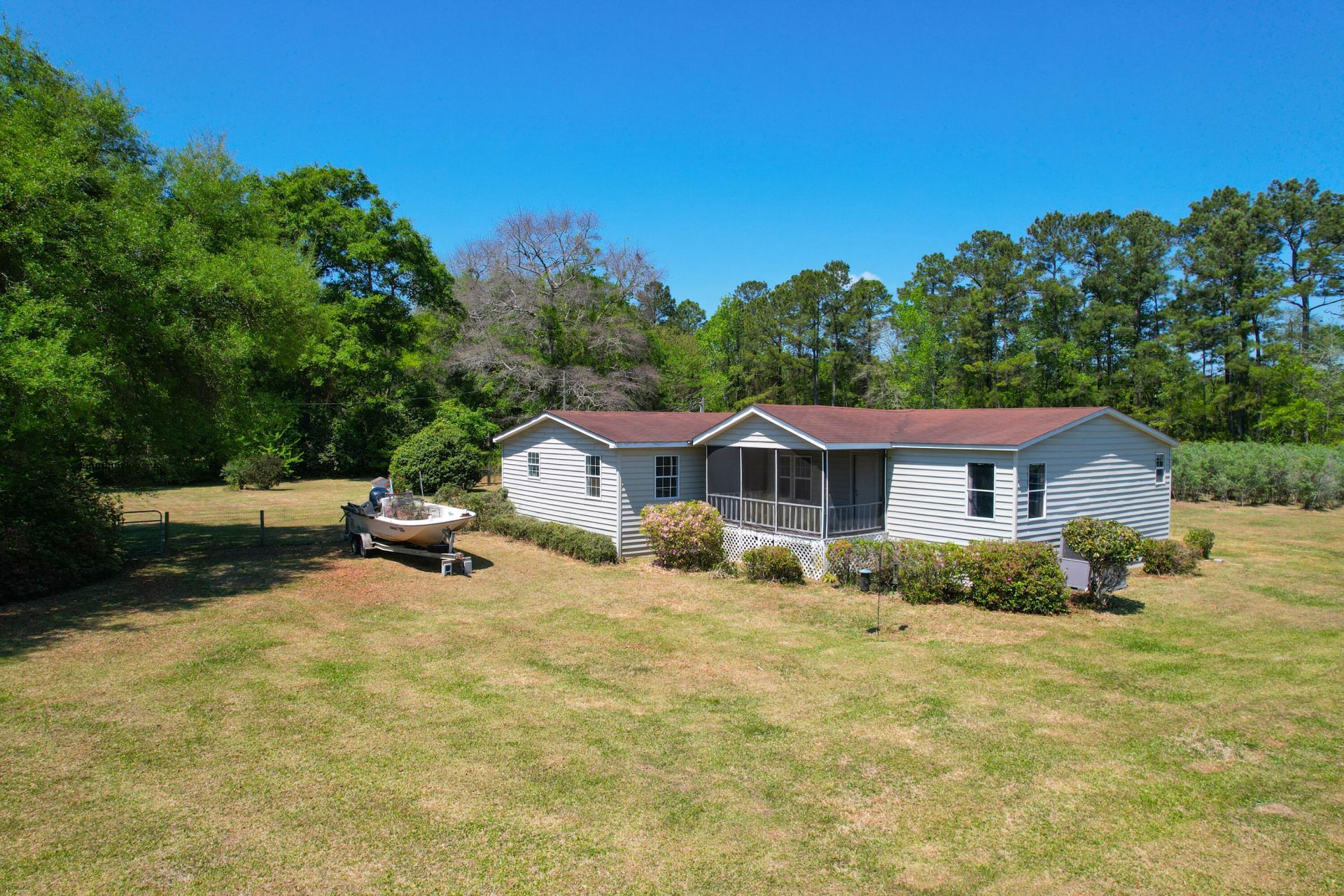 9760 Randall Road Photo 9