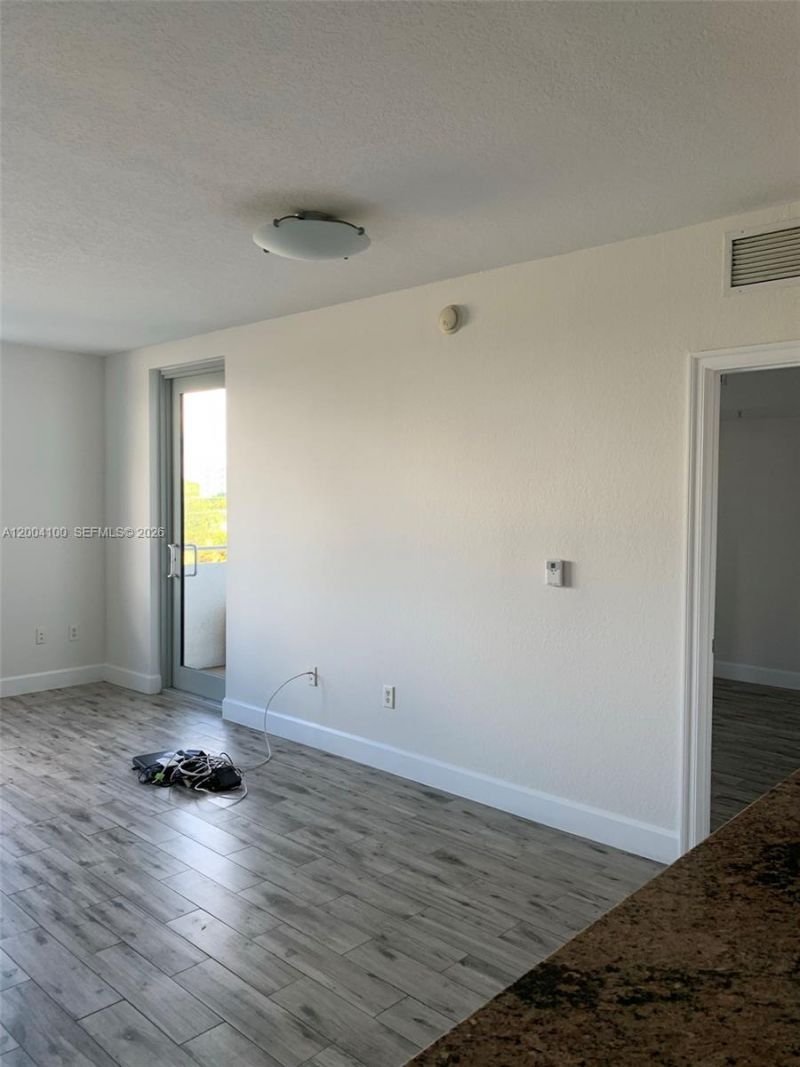 1830 Radius Dr , Unit 407, Hollywood, FL 33020 Photo