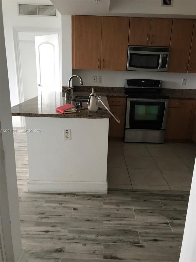 1830 Radius Dr , Unit 407, Hollywood, FL 33020 Photo