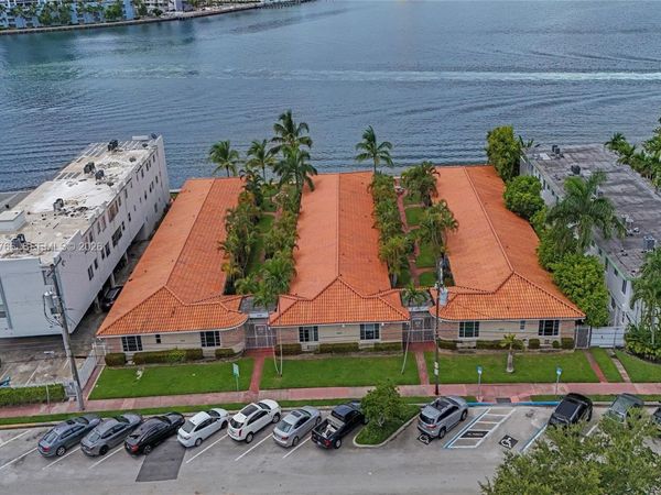 2160 Bay Dr , Unit 1-7, Miami Beach, FL 33141