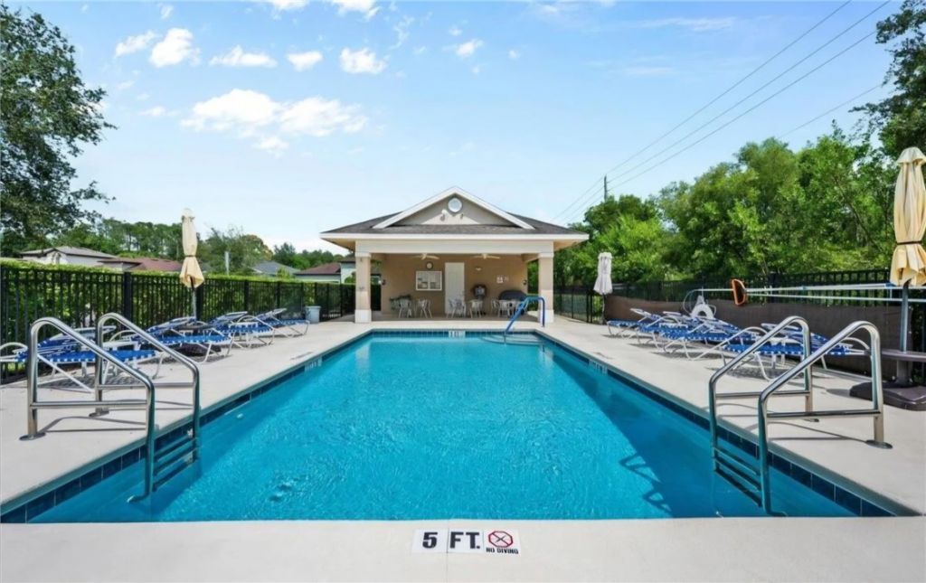 1637 Willows Square, Vero Beach, FL 32966 Photo