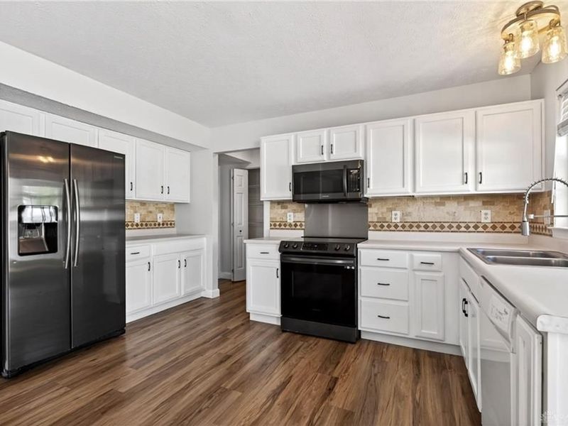 512 Pocono Court, Trenton, OH 45067 Photo 10