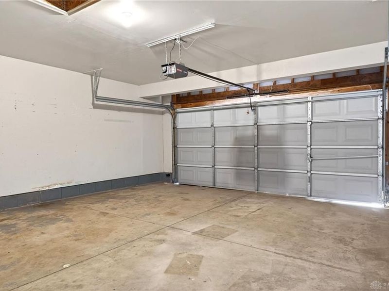 512 Pocono Court, Trenton, OH 45067 Photo 16