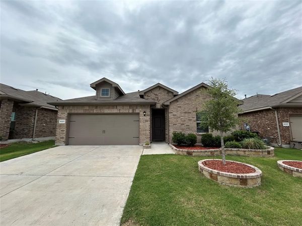 6221 Weaving Loom Way, Fort Worth, TX 76179