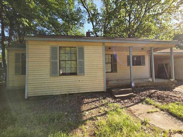 206 N Worthington Drive, West Memphis, AR 72301