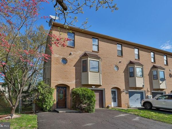 2559 MADISON AVENUE , BETHLEHEM, PA 18017