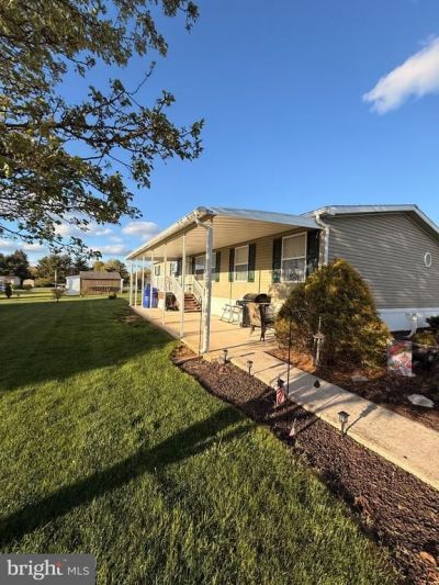 12 MAIZEFIELD DRIVE , SHIPPENSBURG, PA 17257