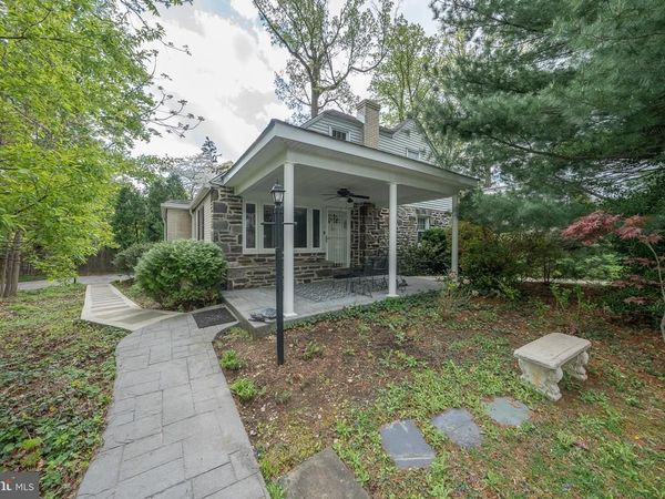 1 BRAXTON RD., BRYN MAWR, PA 19010