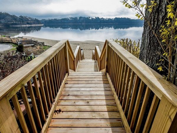 50 Maynard Ln, Unit 50D, Bourne, MA 02532