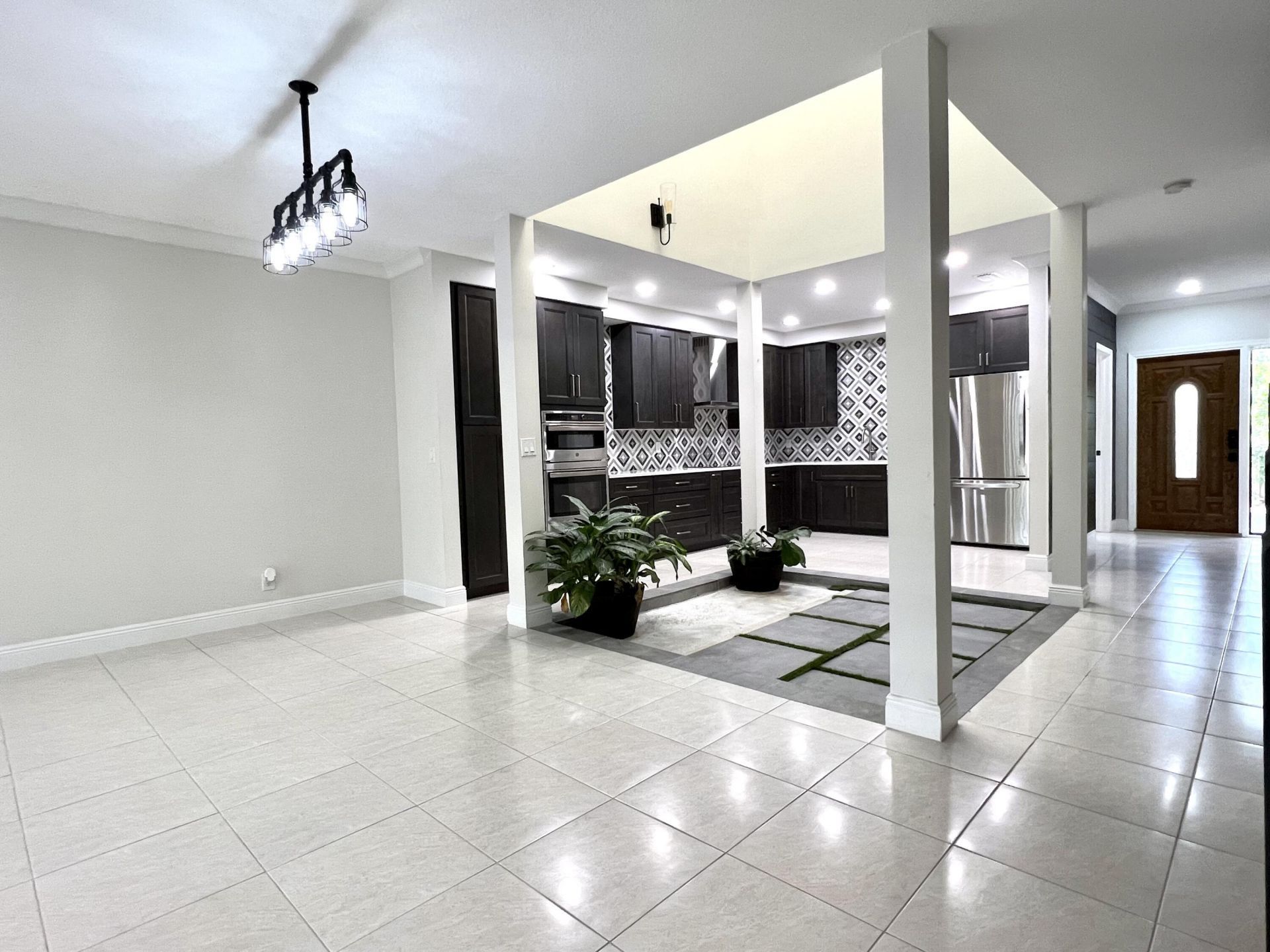 1905 Canterbury Circle, Wellington, FL 33414 Photo