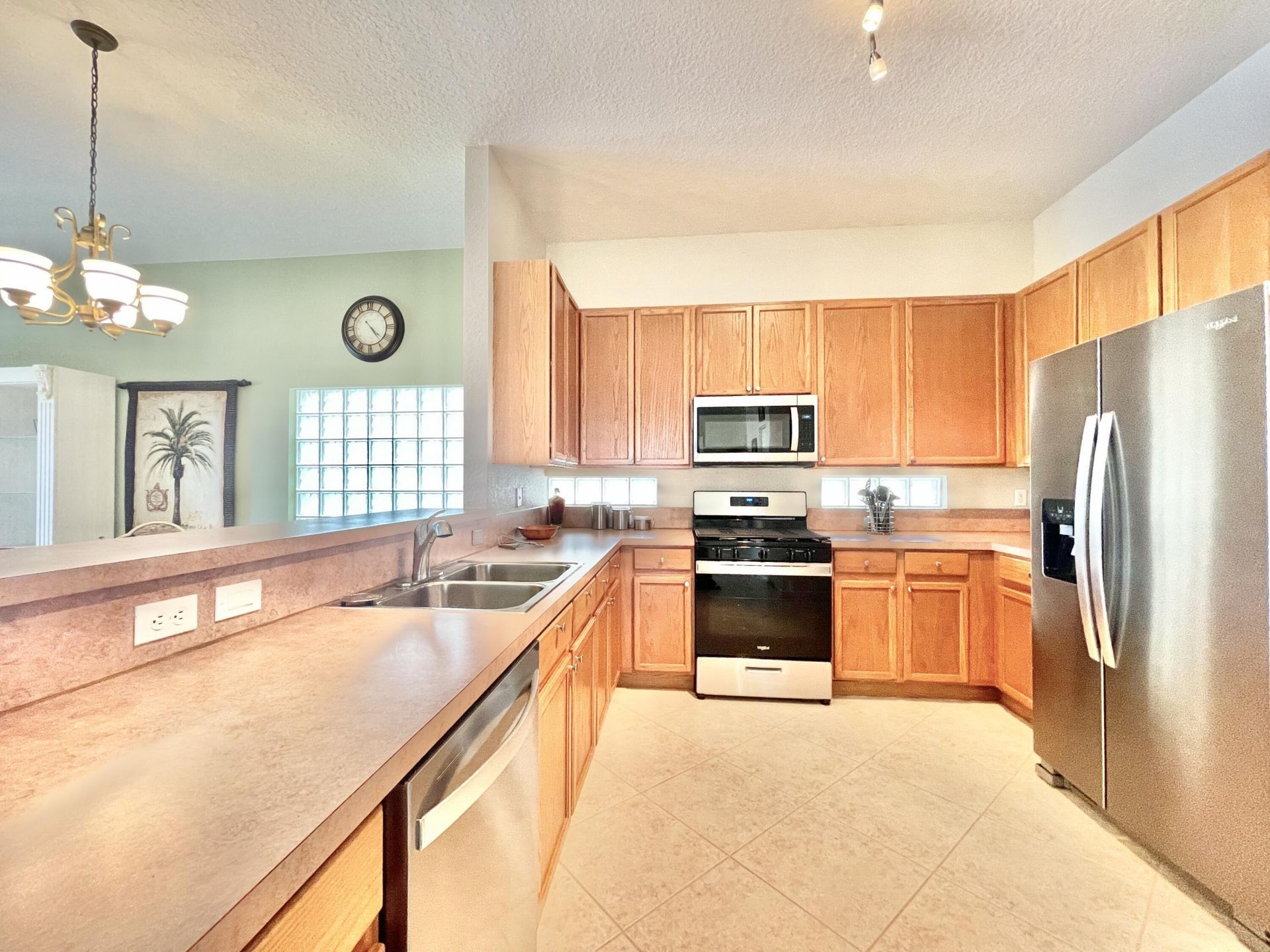 137 Canterbury Place, Royal Palm Beach, FL 33414 Photo