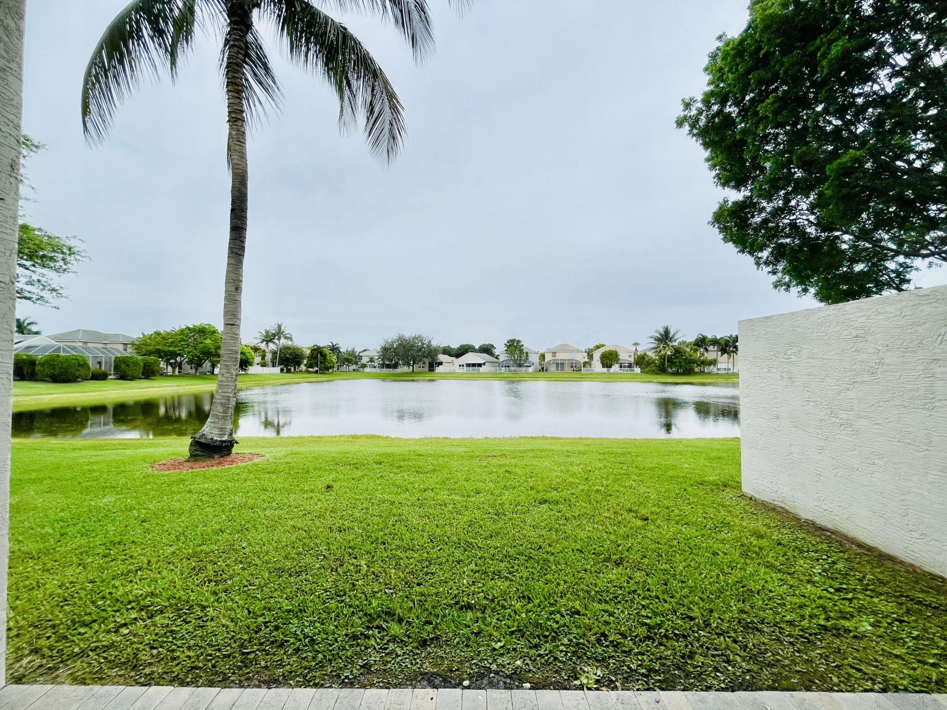 137 Canterbury Place, Royal Palm Beach, FL 33414 Photo
