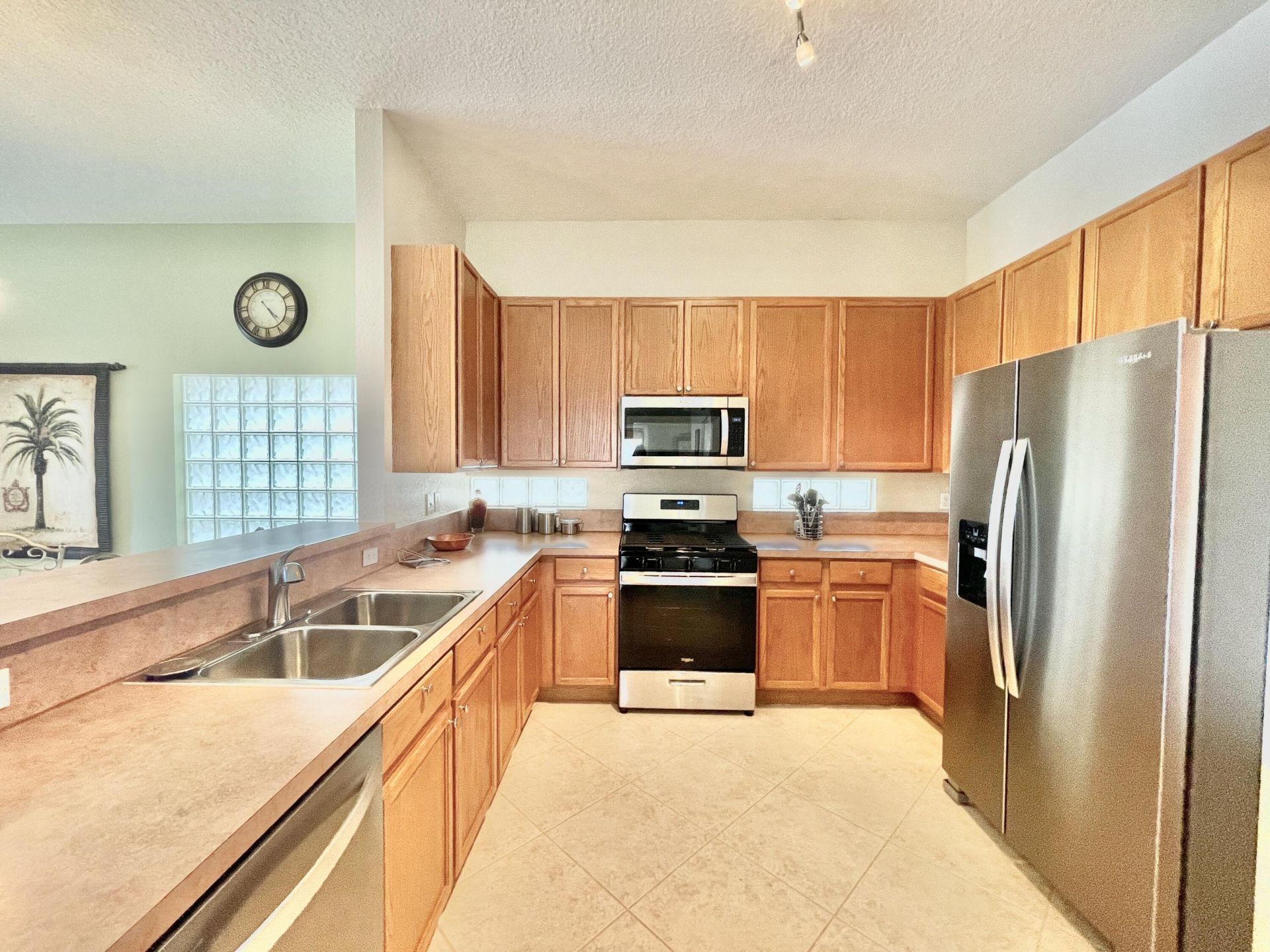 137 Canterbury Place, Royal Palm Beach, FL 33414 Photo