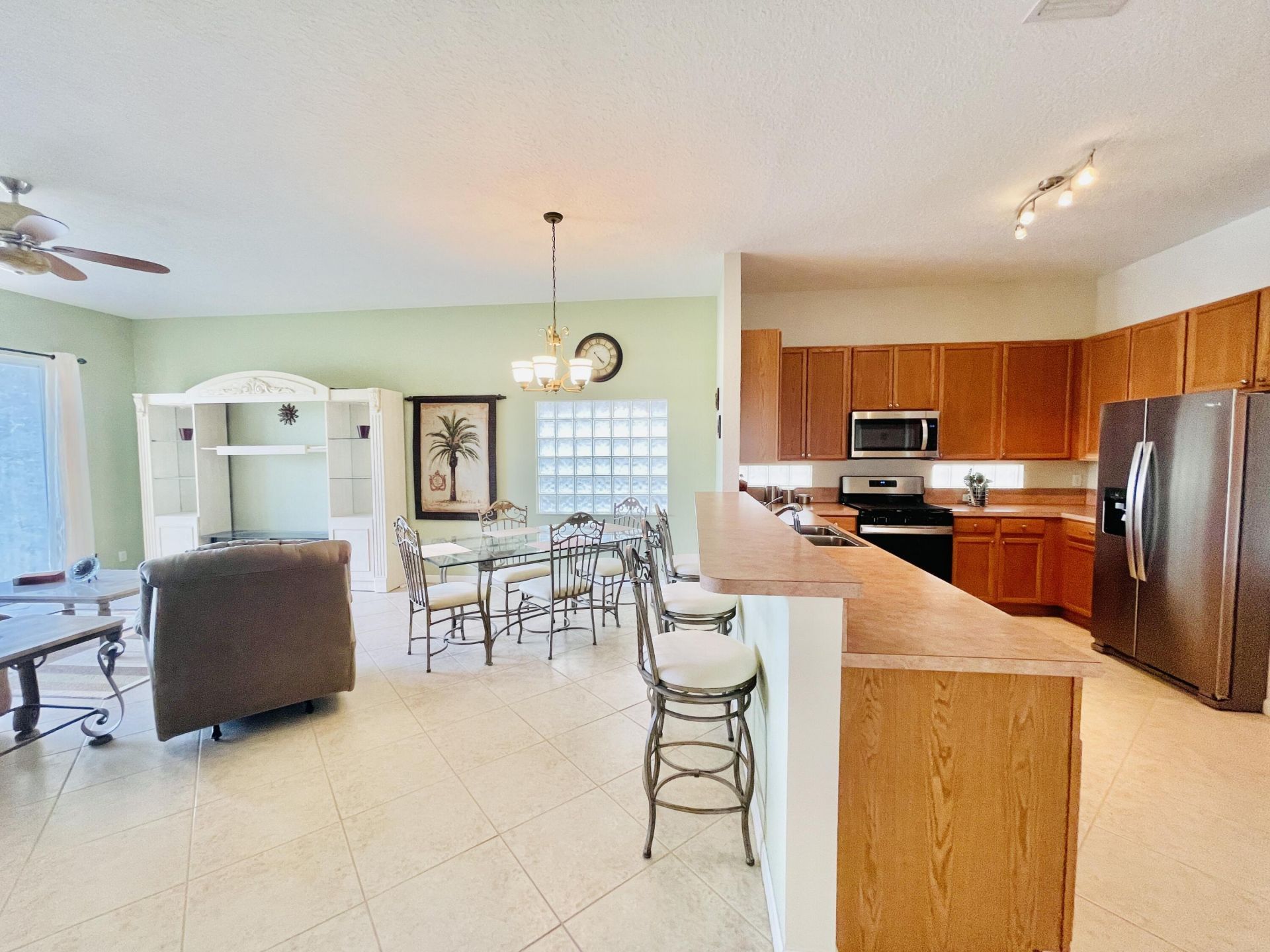 137 Canterbury Place, Royal Palm Beach, FL 33414 Photo