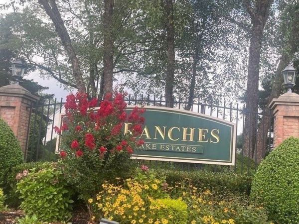 401 Constance Lane, Port Jefferson, NY 11776