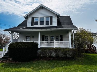 2898 Tallman Street , Sanborn, NY 14132