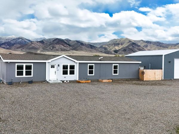 7575 Germain Drive, Winnemucca, NV 89445