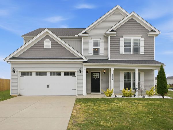 1075 Vanguard Dr , Spring Hill, TN 37174